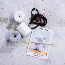 DIY Crochet Kit Lamb Lewy Eco Barbante